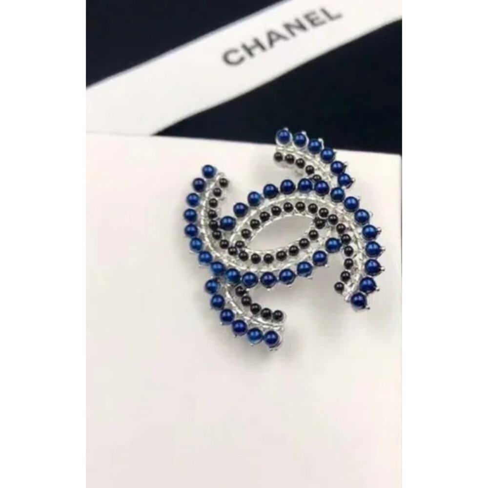 CHANEL Timeless Pearl Beaded Black Silver Royal Blue Brooch - Picture 4 of 5